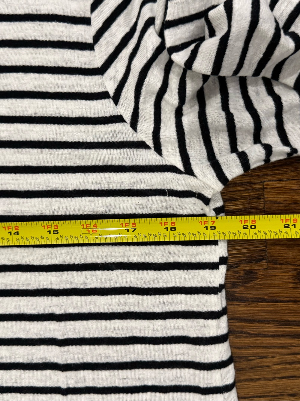 Eileen Fisher L Black/White Striped Linen Shirt - Picture 5 of 6
